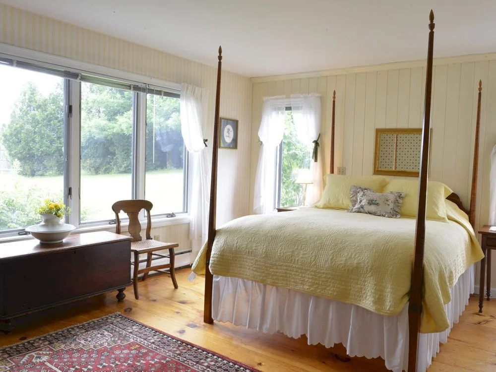 Apple Hill Inn