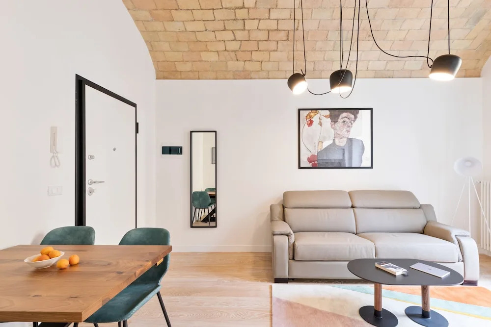 Luxury Apartments Piazza Cavour