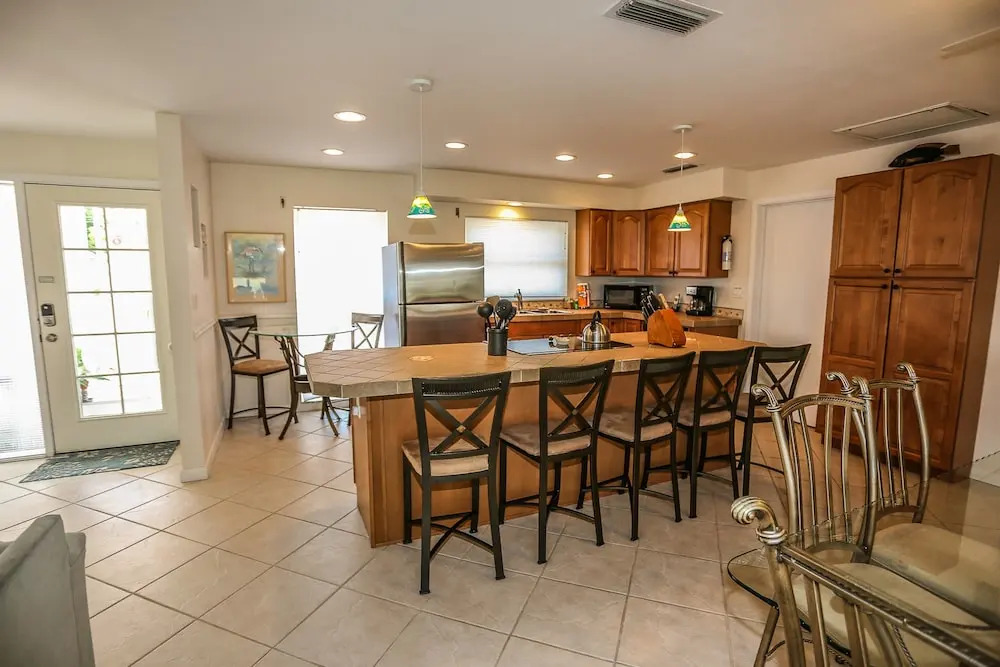 5167Estero