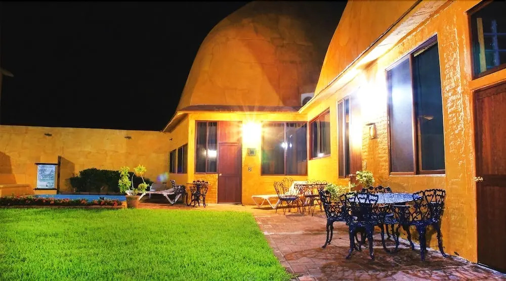 Las Casitas