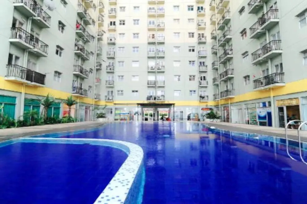 OYO 93439 The Suites Metro Apartment By Interindo