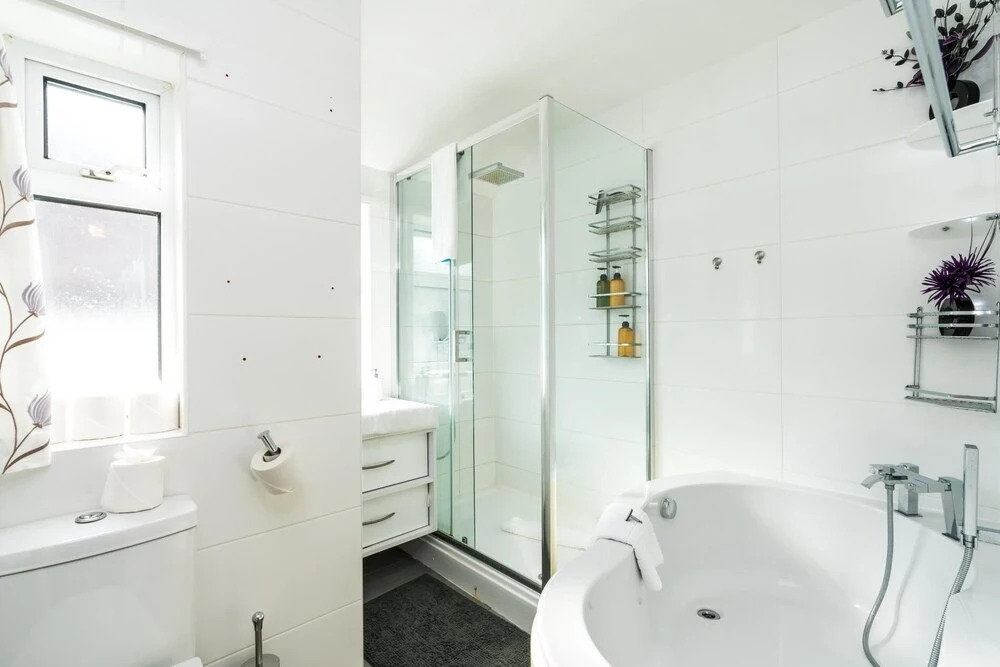 NEW Lux 3BD Family Home W/garden - North London