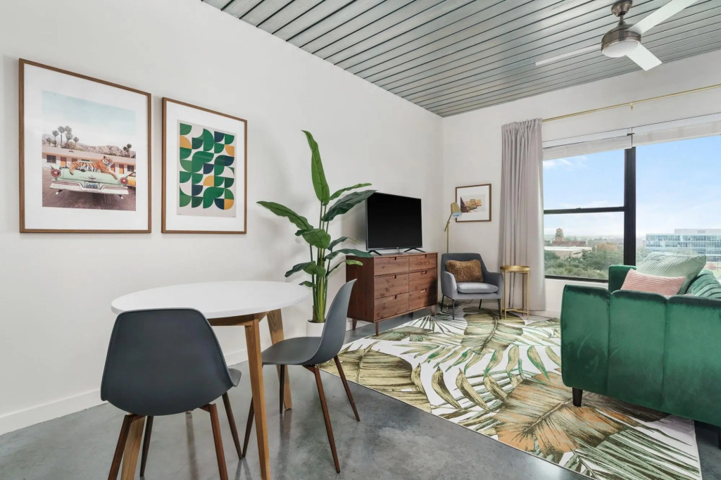 Mid Main Lofts #7203 | Chic midcentury studio loft | Midtown