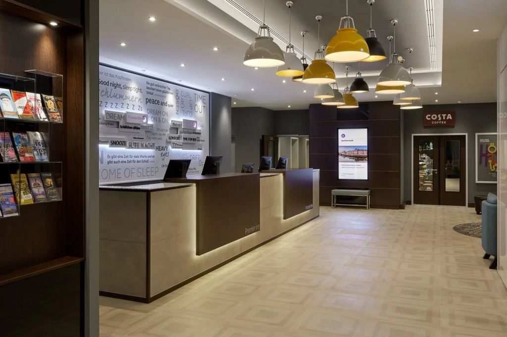 Premier Inn Hamburg City Centre