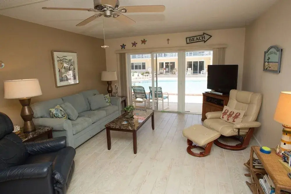 Win-San A-103 - 2 Br Condo