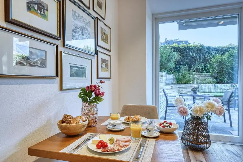 Villa Tell rooms and suites