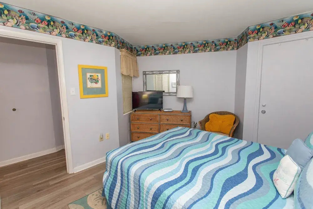 Royal Garden Resort 415 2 Bedroom Condo by RedAwning