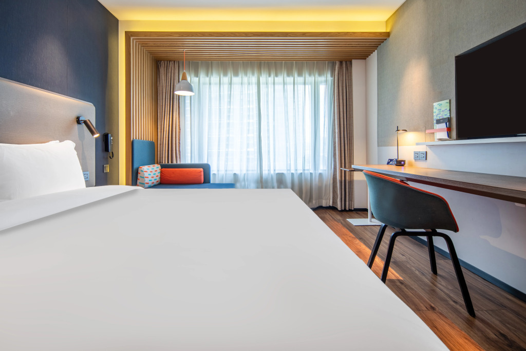 Holiday Inn Express Shenzhen Dongmen by IHG