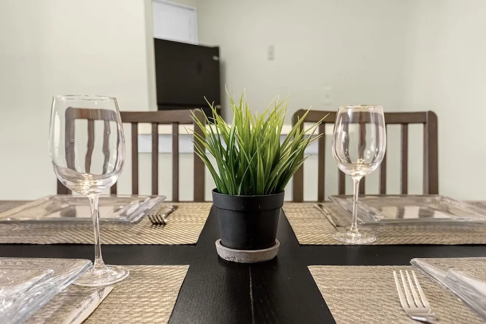 Upstay 2BR Family Condo Ventura Golf Country Club