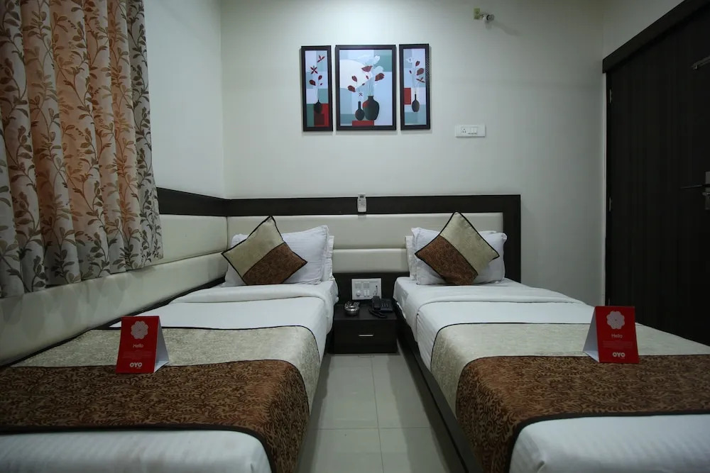OYO 6840 Hotel City Inn