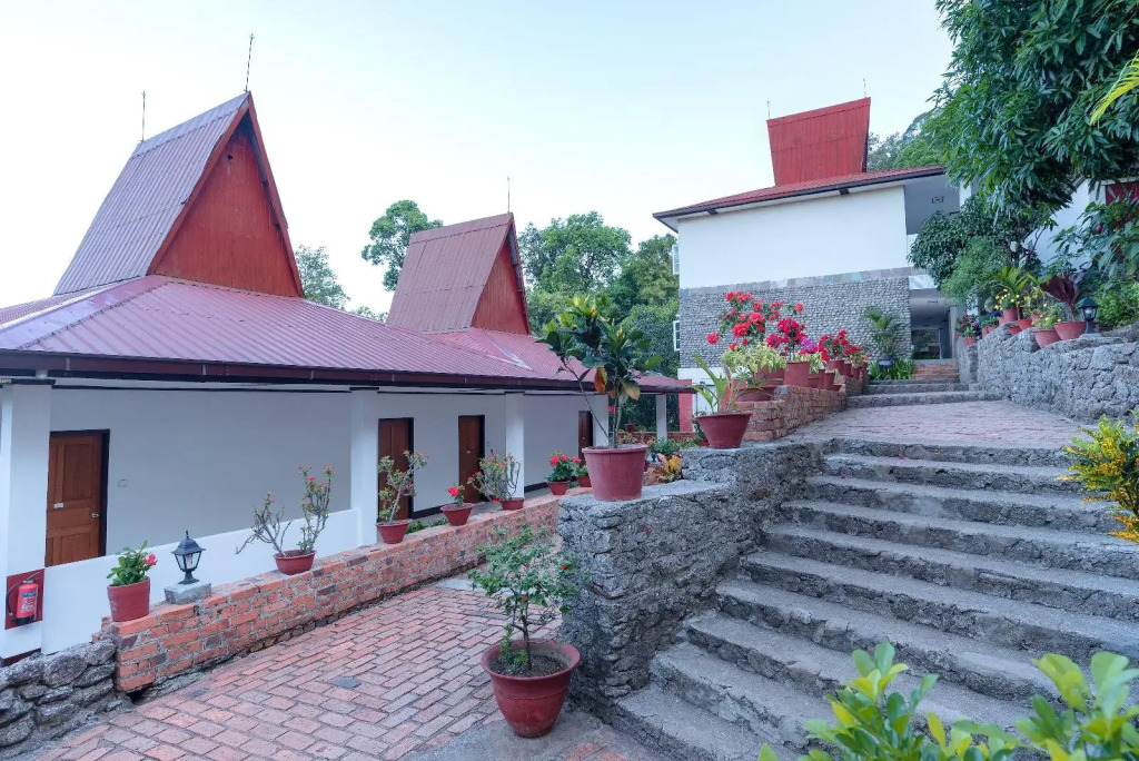 Golden Rock Hotel