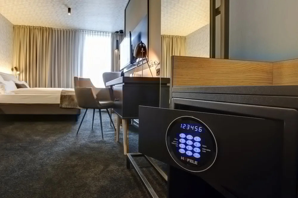 Hotel Carlton