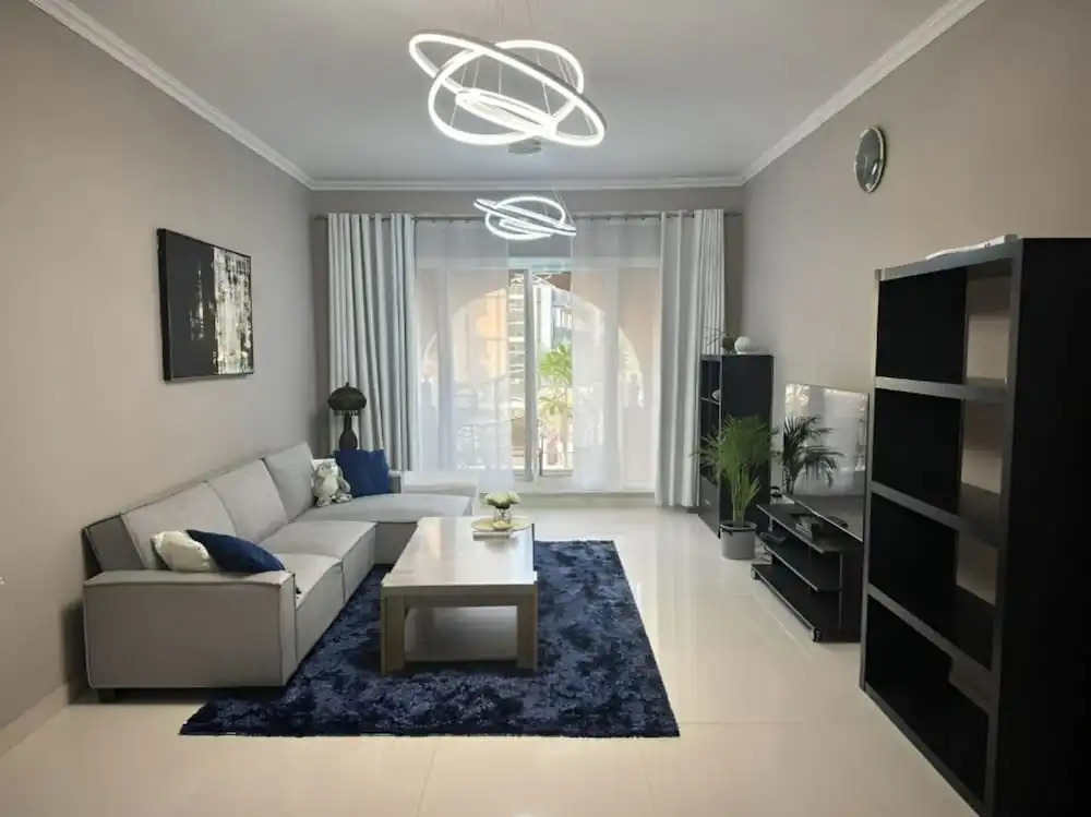 Entire 1 Bedroom Apartment at Jumeirah Village Circle, Dubai