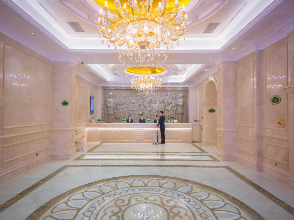 Vienna International Hotel (Yichang Gezhouba Huaxiang Branch)