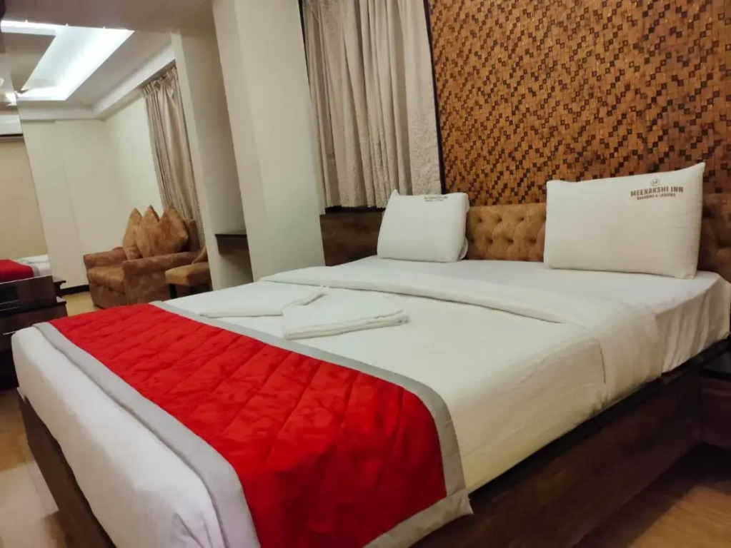 Meenakshi Inn