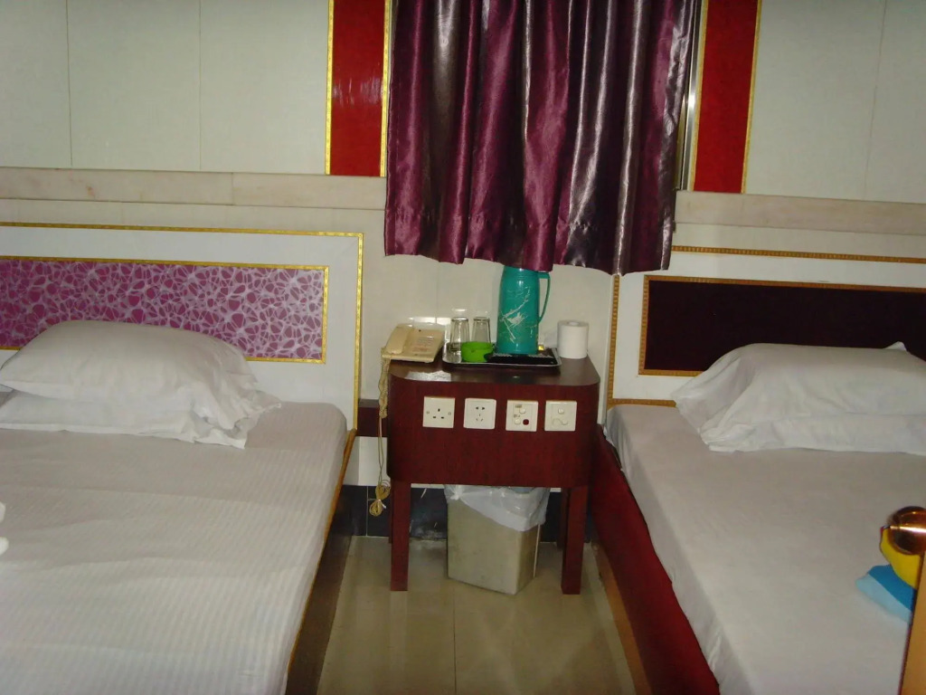 Long Yuen Hotel