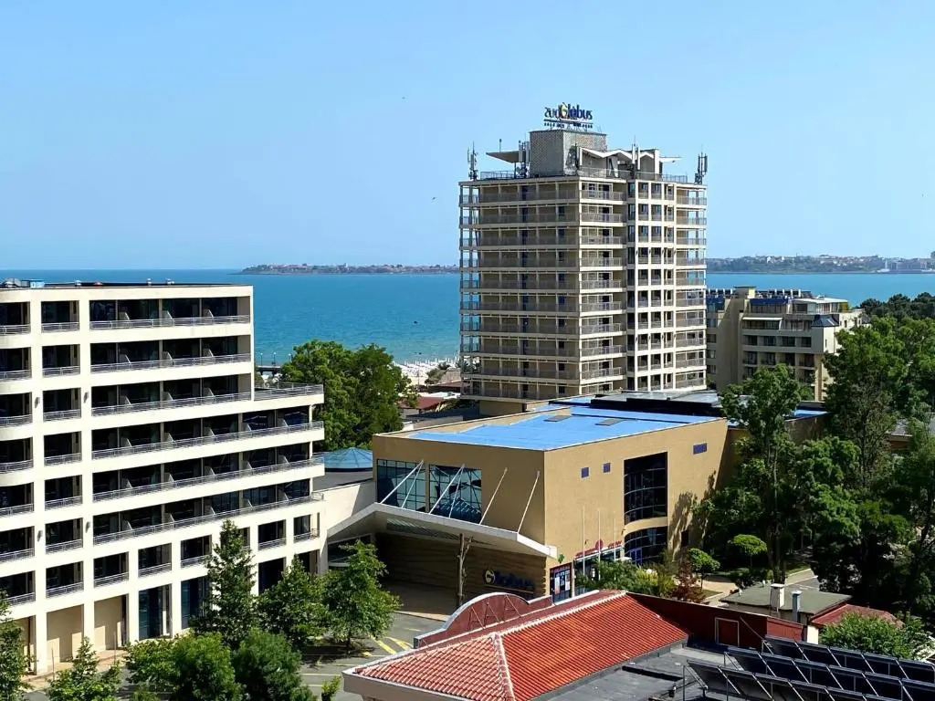 Royal Beach Premium