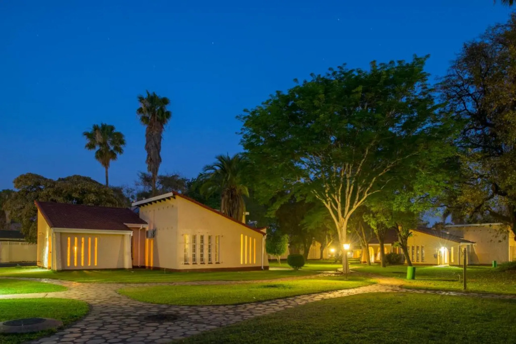 Kadoma Hotel & Conference Centre