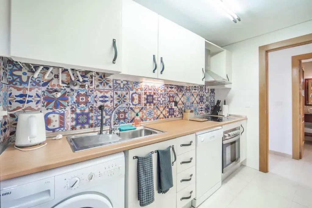 Spectacular and Stylish 2 Bed Aparment - AA1711LT