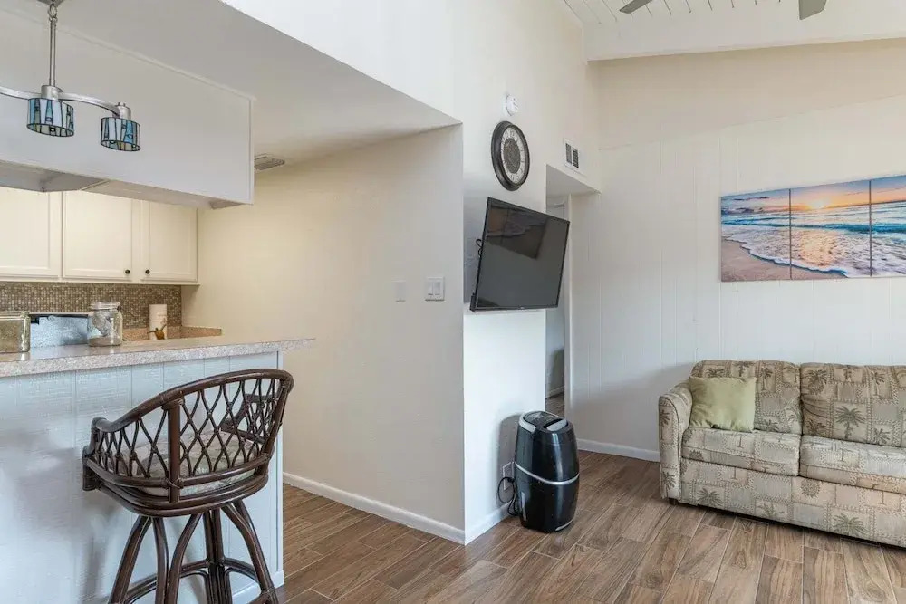 Tiki 250 - 1br Condo Sleeps 6 Near Claytons 1 Bedroom Condo