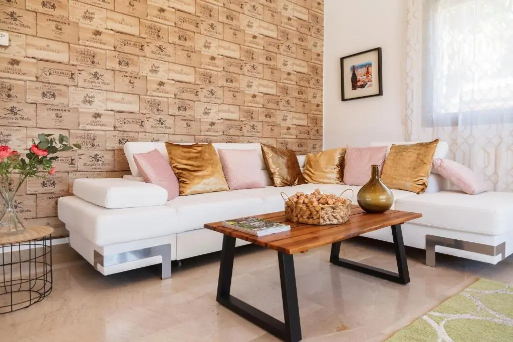 VILLA WINE EXPERIENCE Salou Center - SPA & Wine
