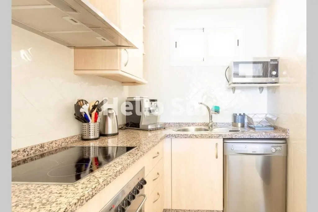 10-Fantastic Apartment in Elviria, Marbella!