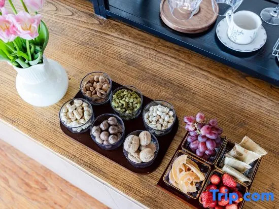 Yishan Banye Homestay (Longqi Wharf Branch)