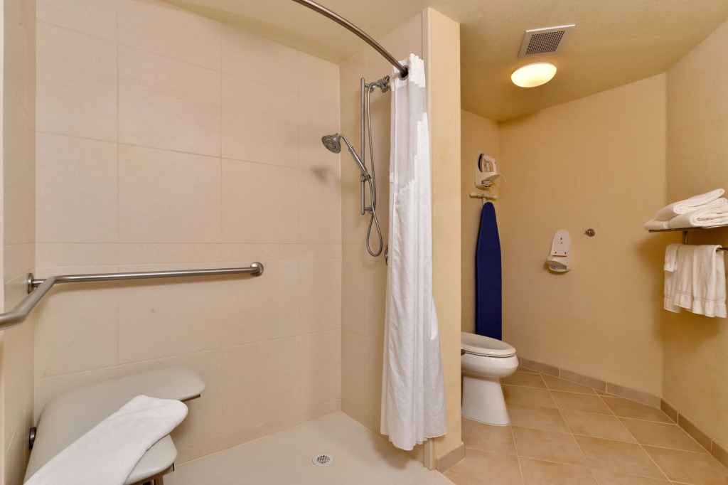 Holiday Inn Express Portland South - Lake Oswego by IHG