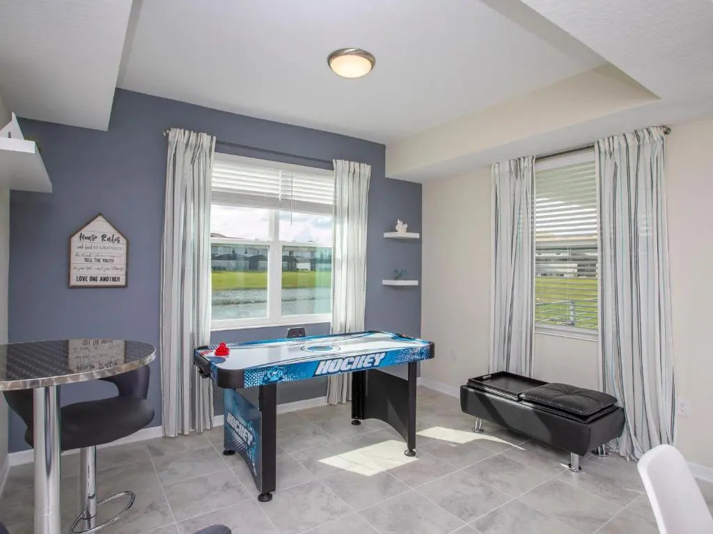 Marvelous 2 Bd Apt Close to Disney at Storey Lake 106