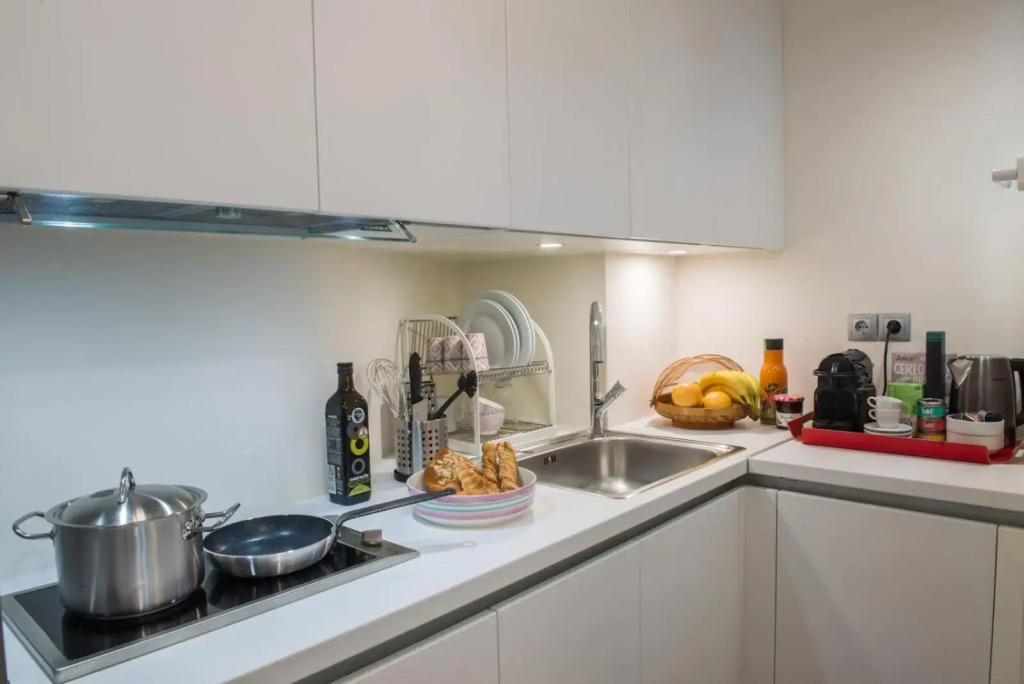 Piraeus Seaview Elegant Apartments