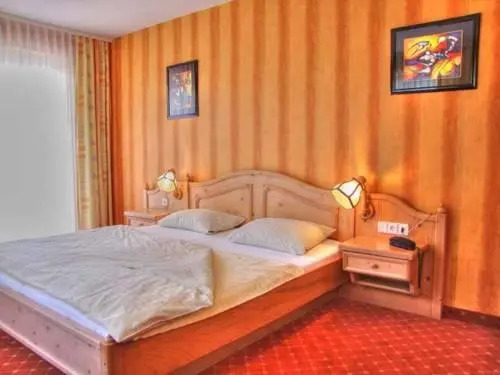 Hotel & Gasthof Zur Linde
