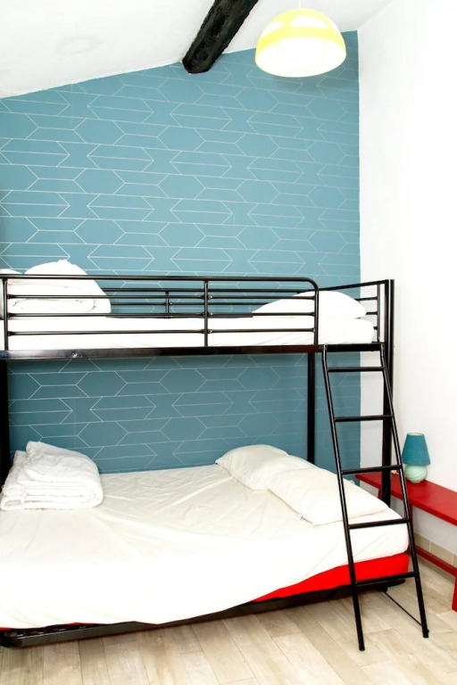 House With 2 Bedrooms in Froidfond, With Pool Access and Furnished Ter