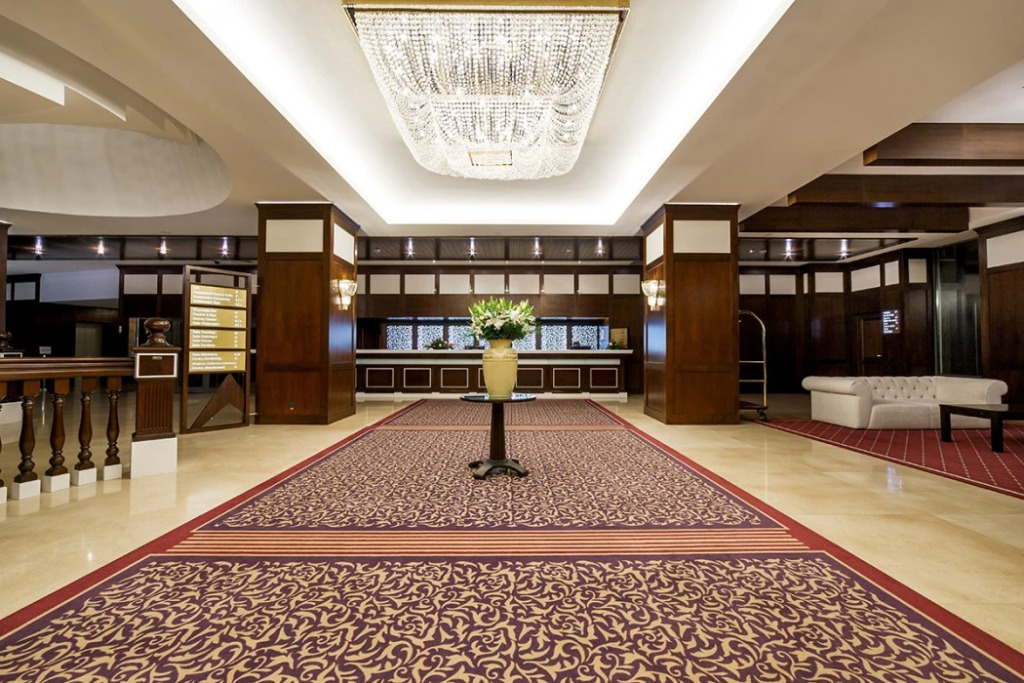 Hotel International