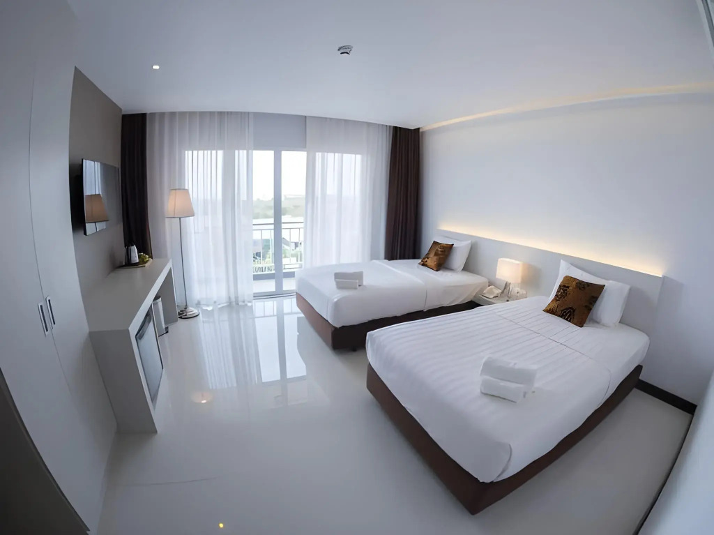 Chaisaeng Villa