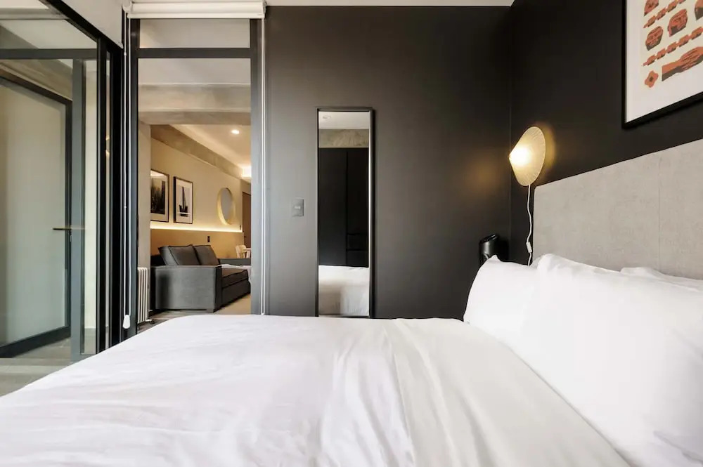 w Nest-style 1BR in Lively Tabacalera