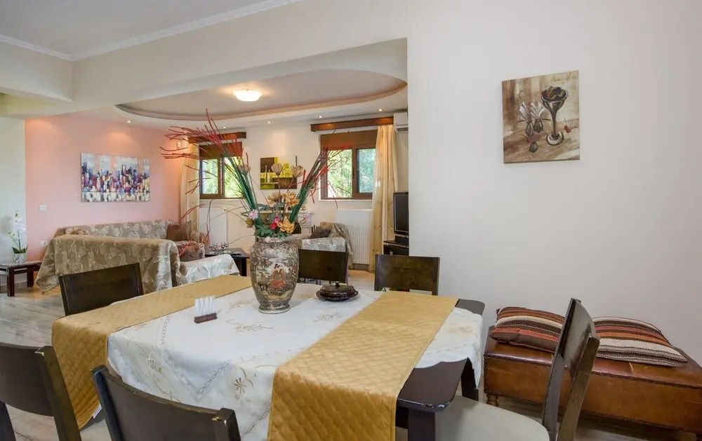 Villa Dimosthenis