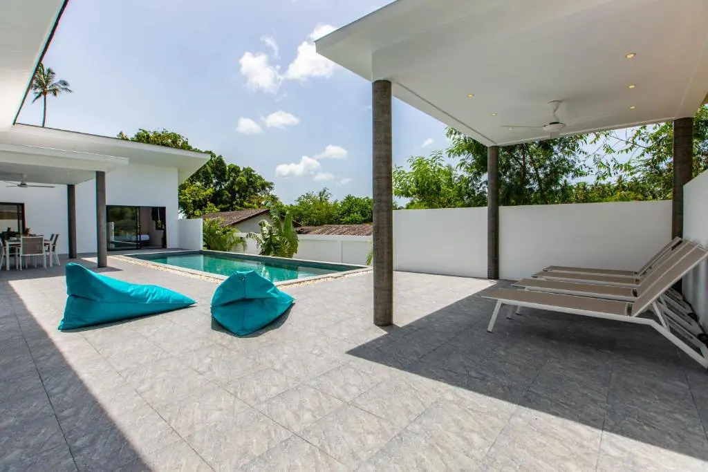 Villa Nirvana 3 Br, 500m from the beach