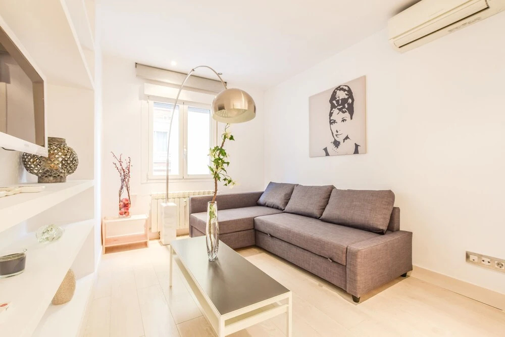 Room to Rent Bernabeu Spacious Apartment