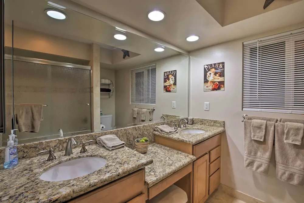 Palm Desert Abode: Pool, Walk to El Paseo District