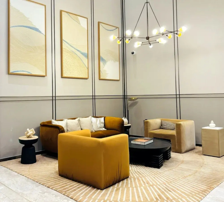 Luxury 1BR 5 star Apt Burj Khalifa View
