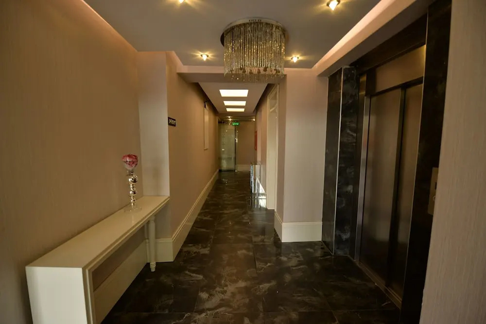 Peker Hotel