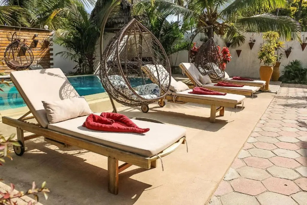 Reyna Resort By Cezere The Palm