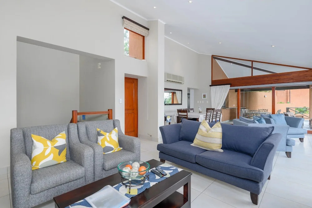 San Lameer Villa Rentals 13937
