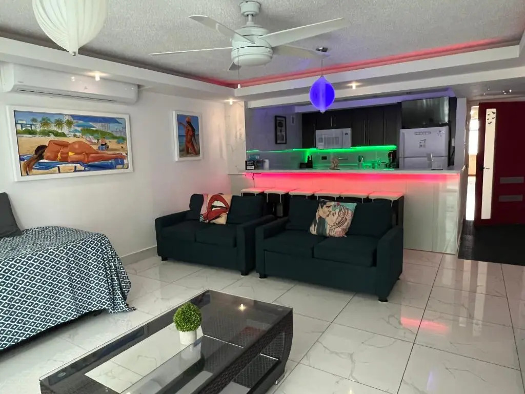 Ocean View apt on Isla Verde in a 14th floor