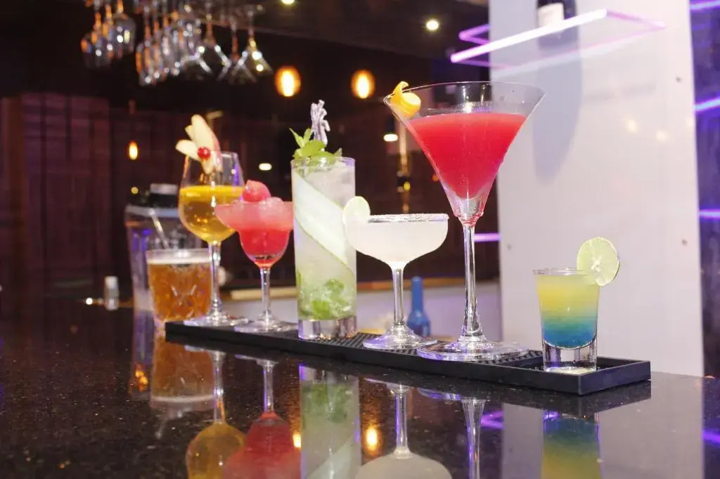 OYO 6645 Hotel Sapphire
