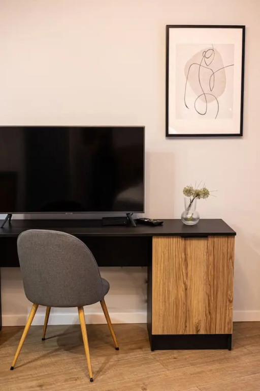 Nowoczesny Design w Sercu Starego Miasta Estrella 1