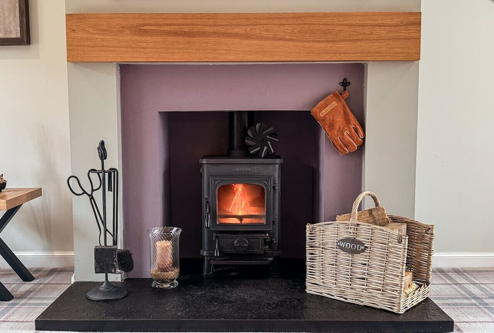 Quiet Riverside Retreat in Royal Deeside Ballater