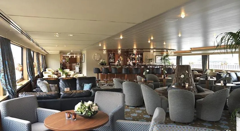 Baxter Hoare Hotel Ship Düsseldorf