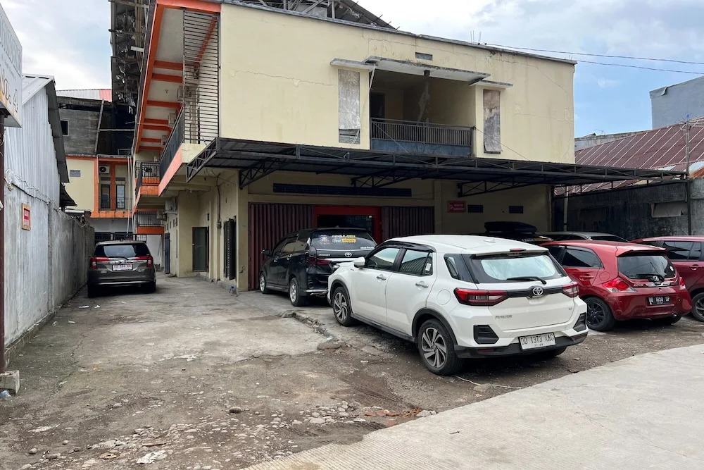 Hotel O Pondok Surya Near Fakultas Teknik Unhas Gowa