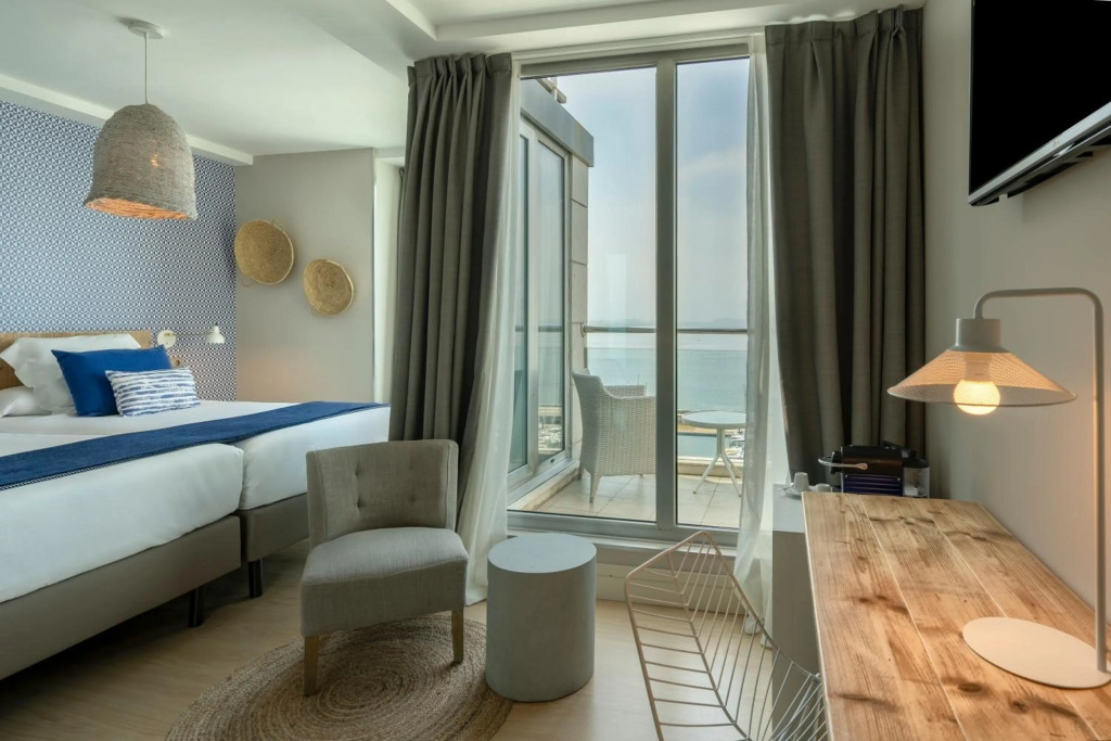 Отель Vincci Puertochico